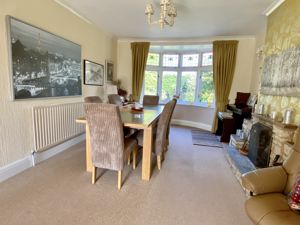 Dining Room- click for photo gallery